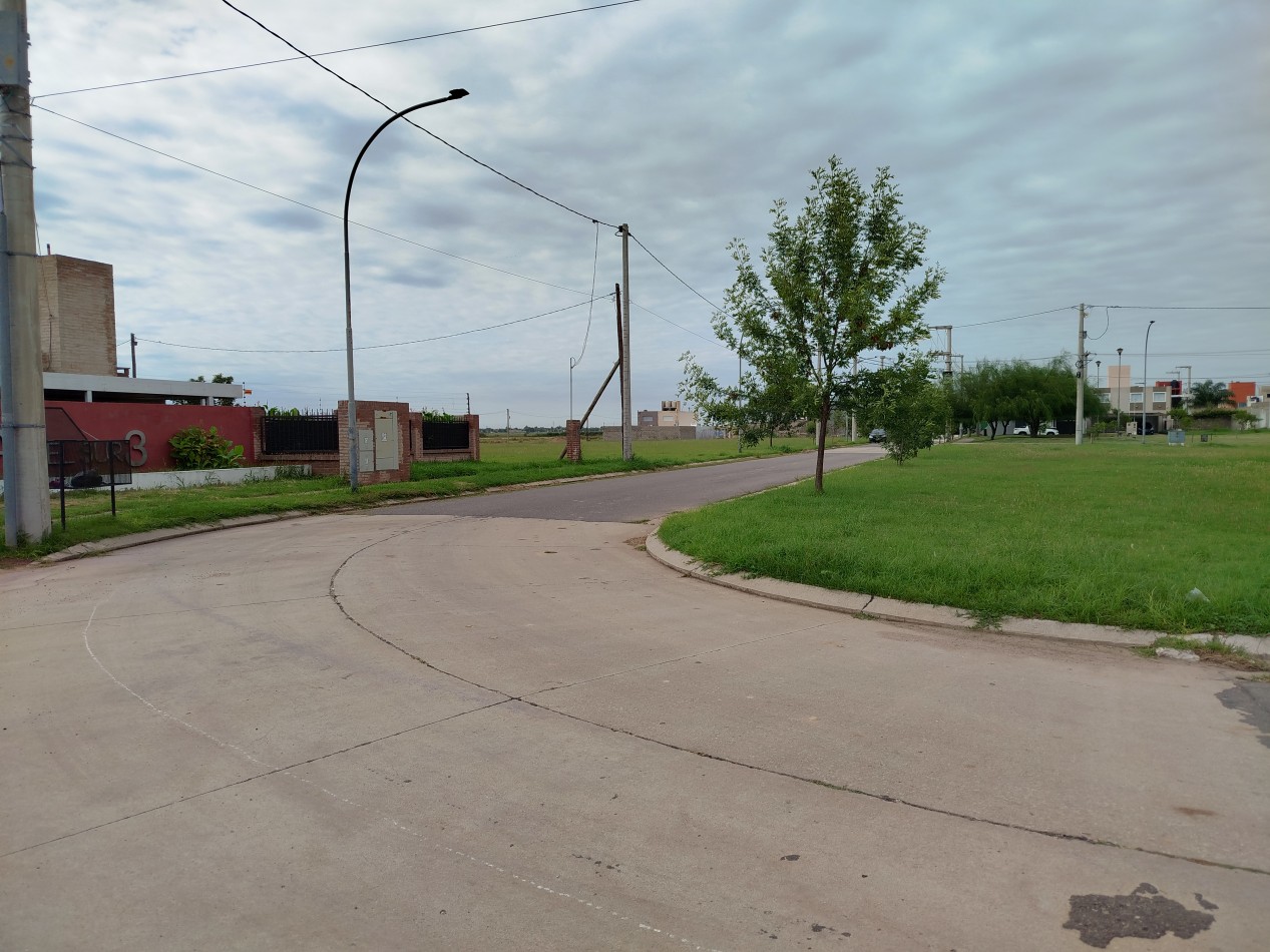 LOTE RESIDENCIAL EN VENTA 275m2 - VALLE CERCANO