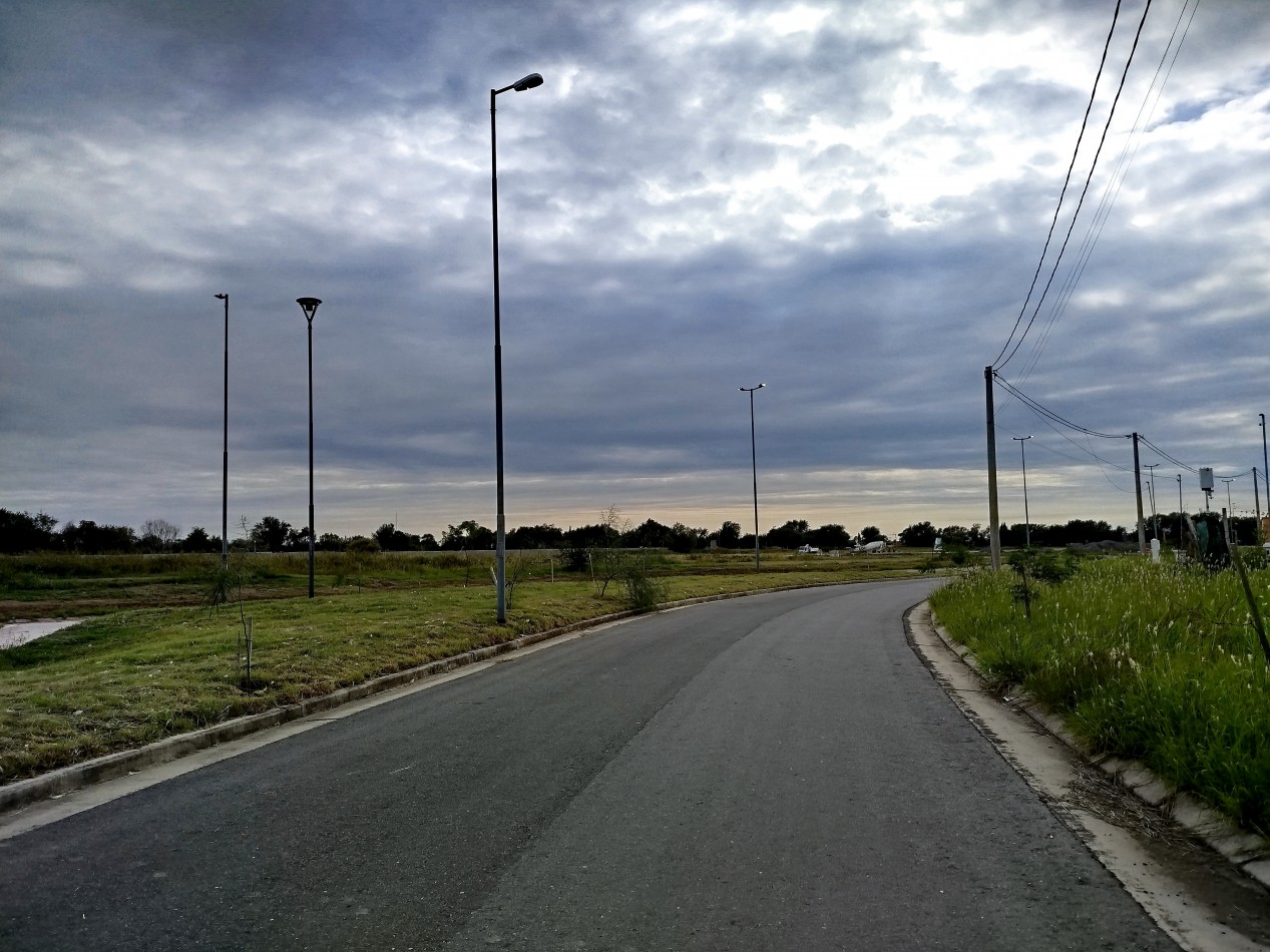 LOTE RESIDENCIAL EN VENTA 275m2 - VALLE CERCANO