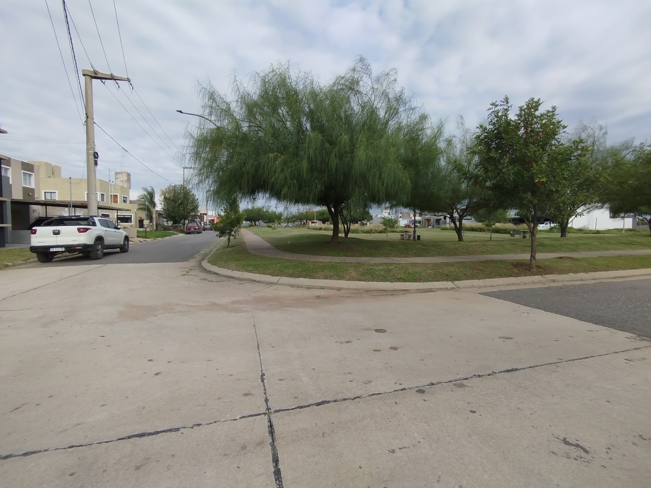 LOTE RESIDENCIAL EN VENTA 275m2 - VALLE CERCANO