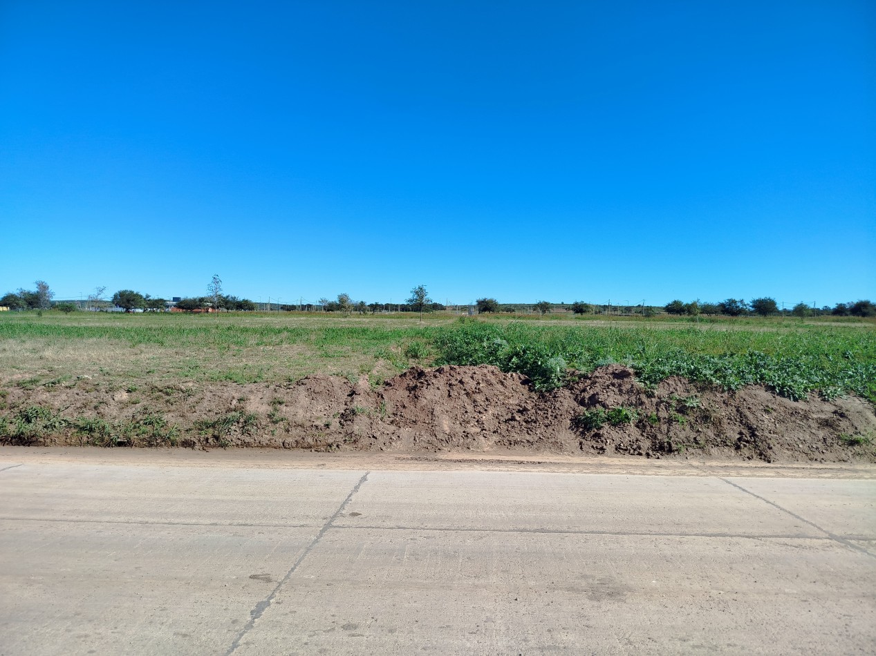 LOTE RESIDENCIAL EN VENTA 300m2 - DOCTA MALAGUEÑO