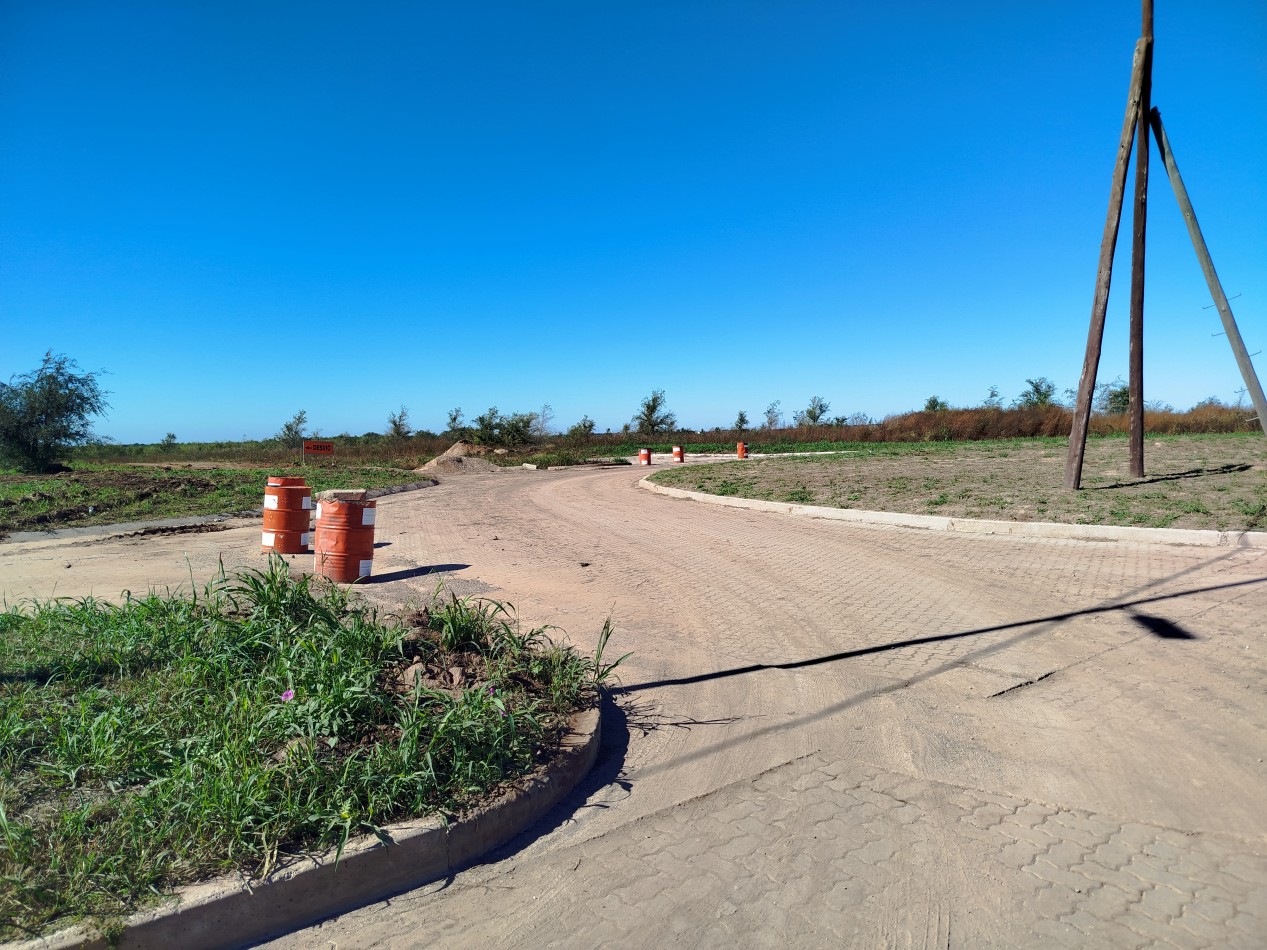 LOTE RESIDENCIAL EN VENTA 300m2 - DOCTA MALAGUEÑO