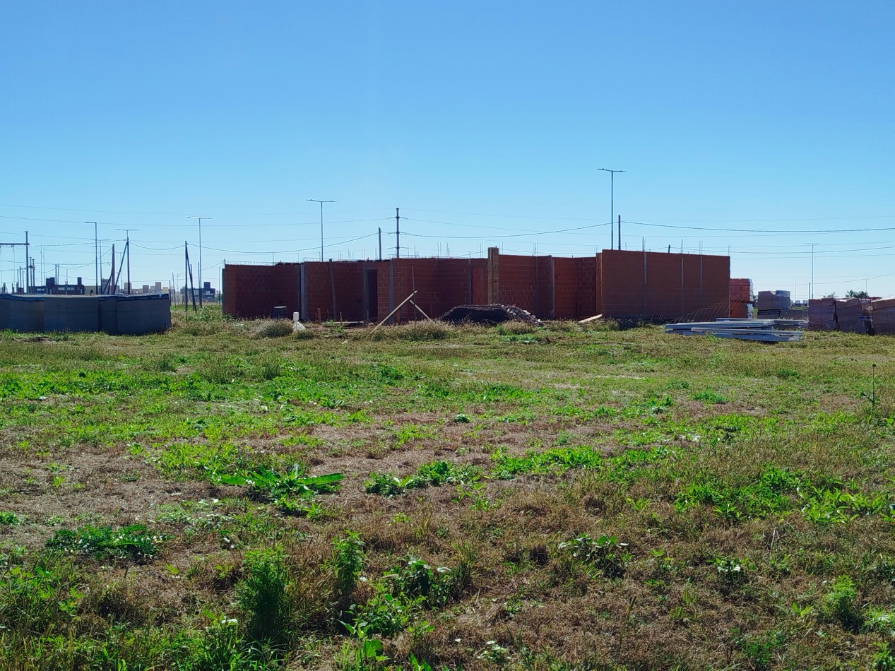 LOTE RESIDENCIAL EN VENTA 360m2 - DOCTA PARQUE
